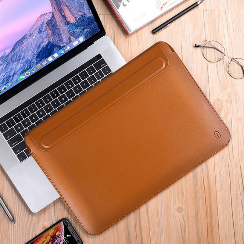 Macbook Pro 16" Sleeve 2021 Skin Pro Series Stand Functie