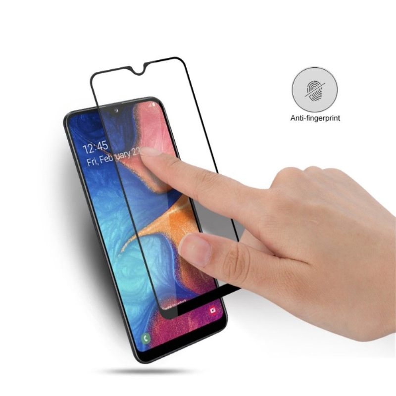 Samsung Galaxy A20E - Schermbeschermer Van Gehard Glas Op Ware Grootte - Zwart