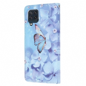 Folio-hoesje voor Samsung Galaxy M32 Vlinder En Blauwe Bloemen