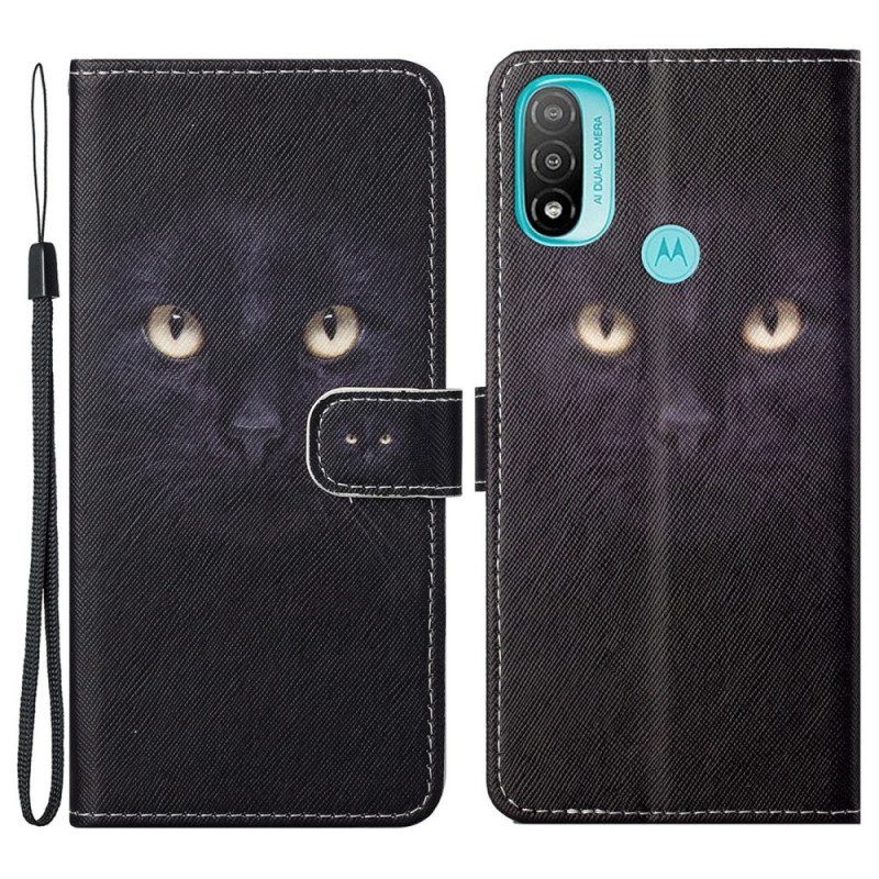 Flip Case voor Moto G71 5G Met Ketting Strappy Zwarte Kattenogen